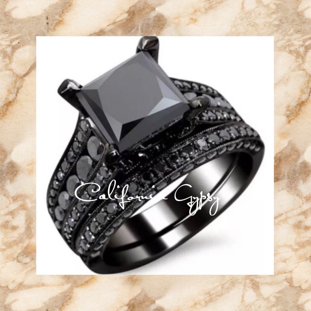 925 Sterling Silver Princess Cut Black Sapphire Ring Set - Picture 4 of 9
